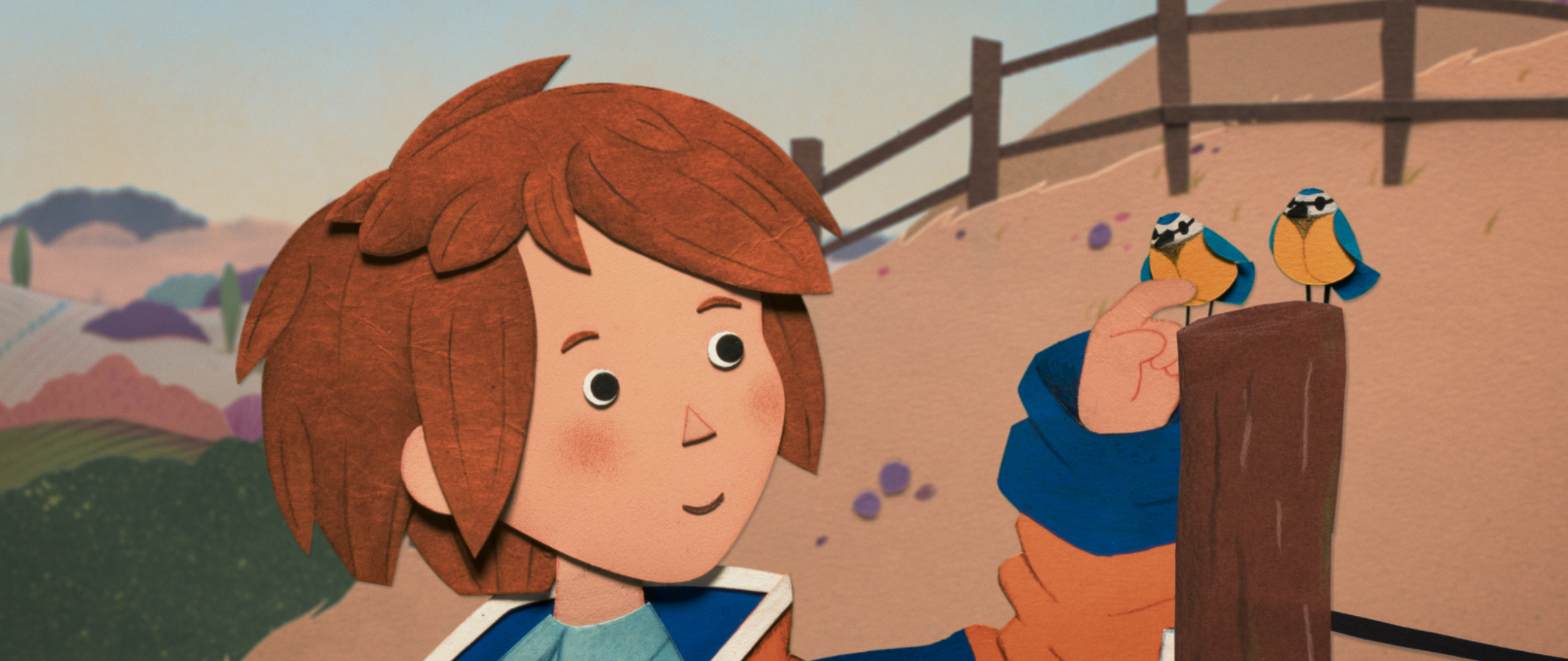 Animation d'un enfant qui caresse deux petites mésanges mignonnes
